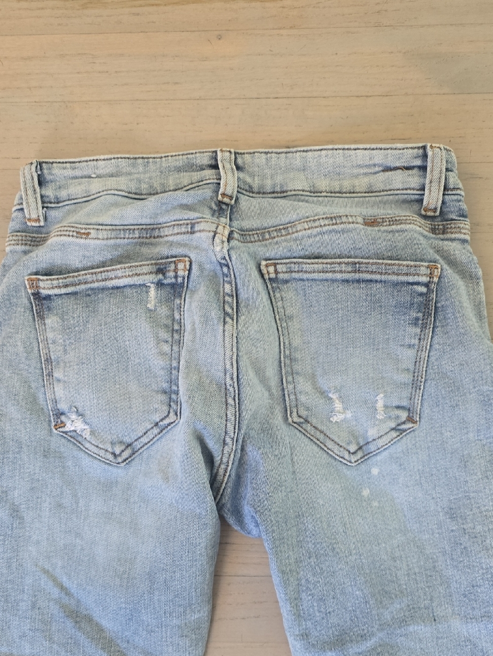 Zara Men's Faded Blue Skinny Jeans - Picture 4 of 5